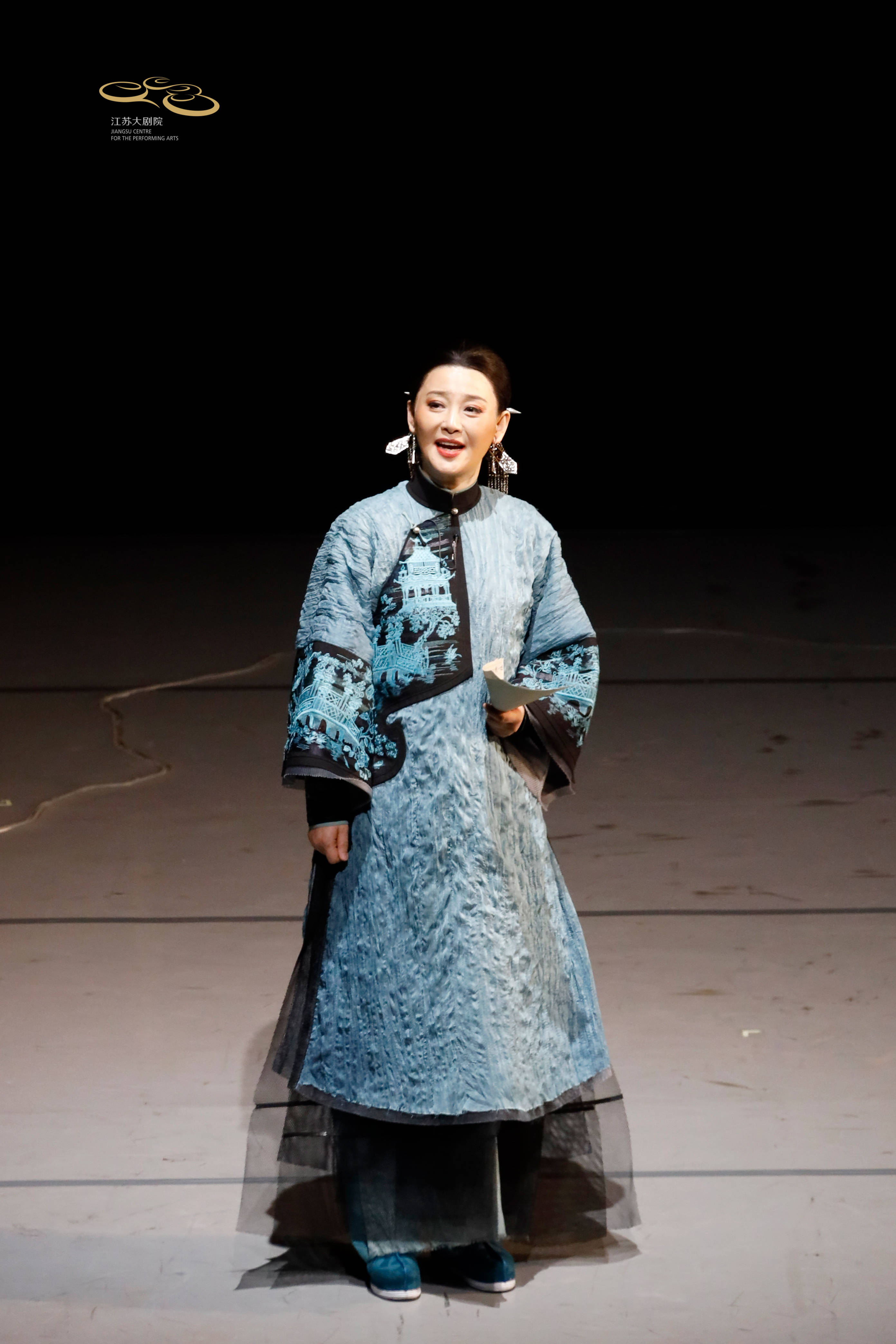 五大戏骨燃爆南京舞台濮存昕演林则徐需要硬气一些