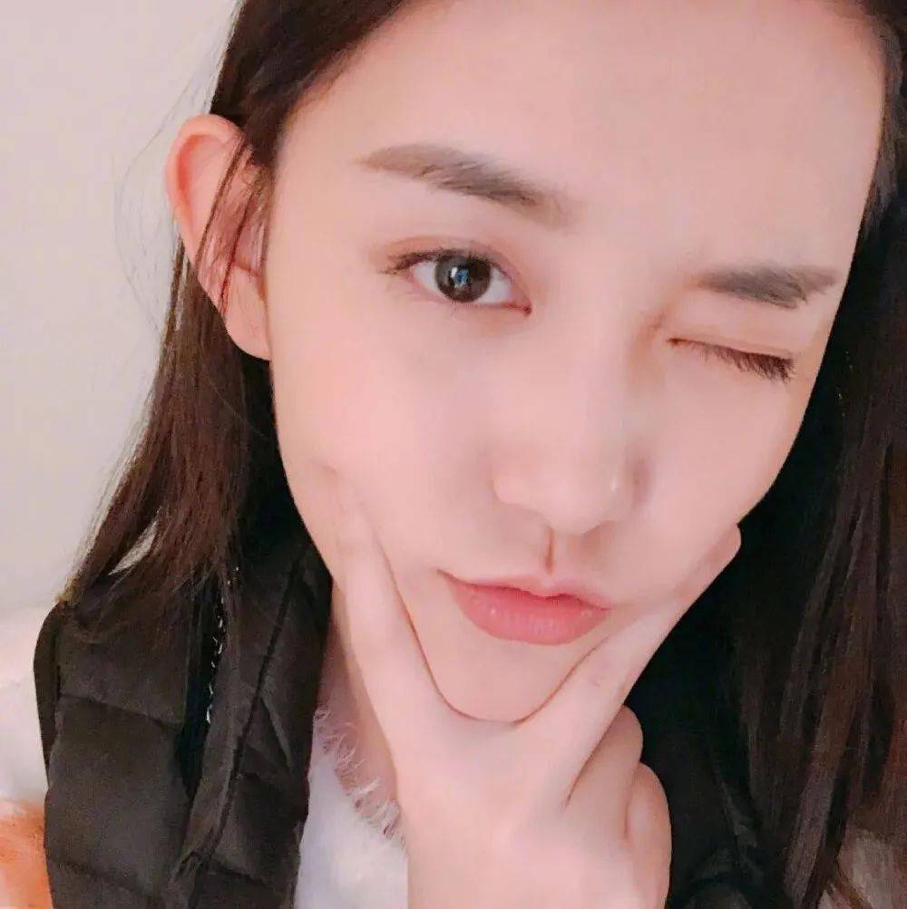 微信头像蒋依依