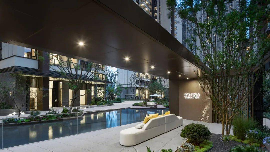 雕刻时光 | 成都龙湖梵悦台