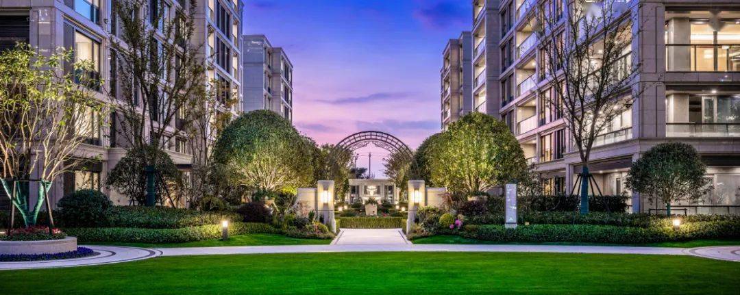 新古典风格的宜居品质洋房融创玖樟台