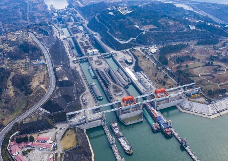 回顾20年：中国三峡船闸通航技术革新与管