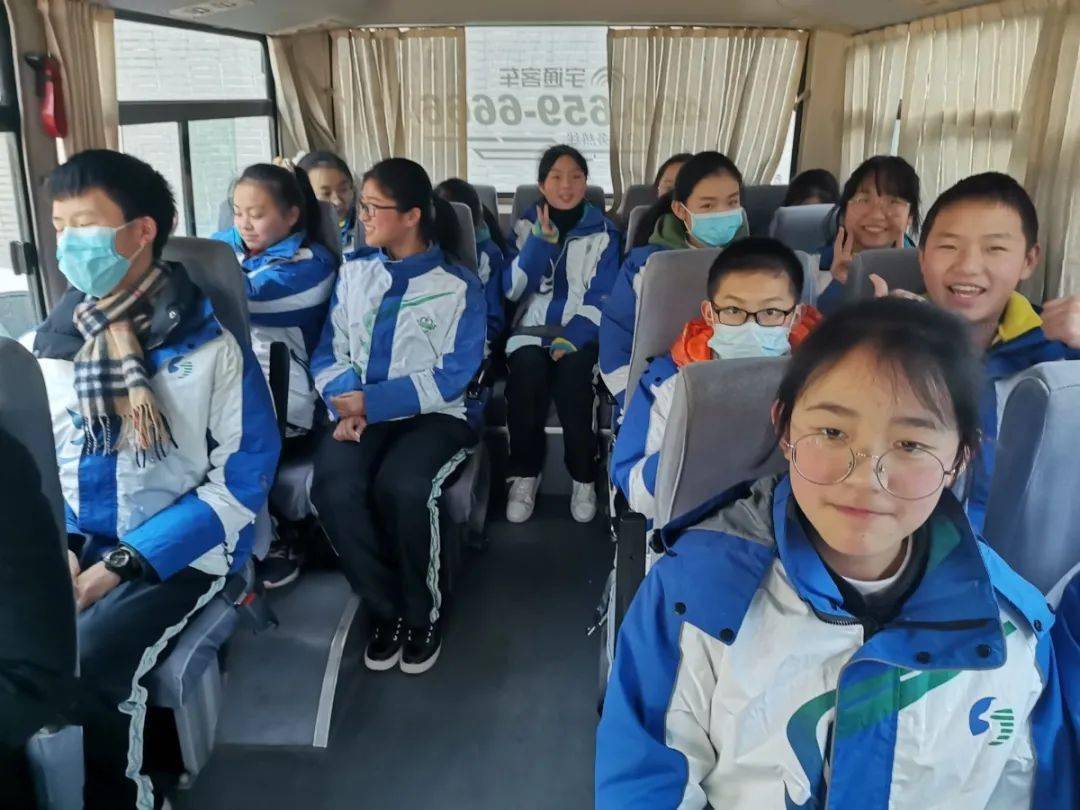 共享学校美食共话五中家常德阳五中开展校长与我共进午餐活动