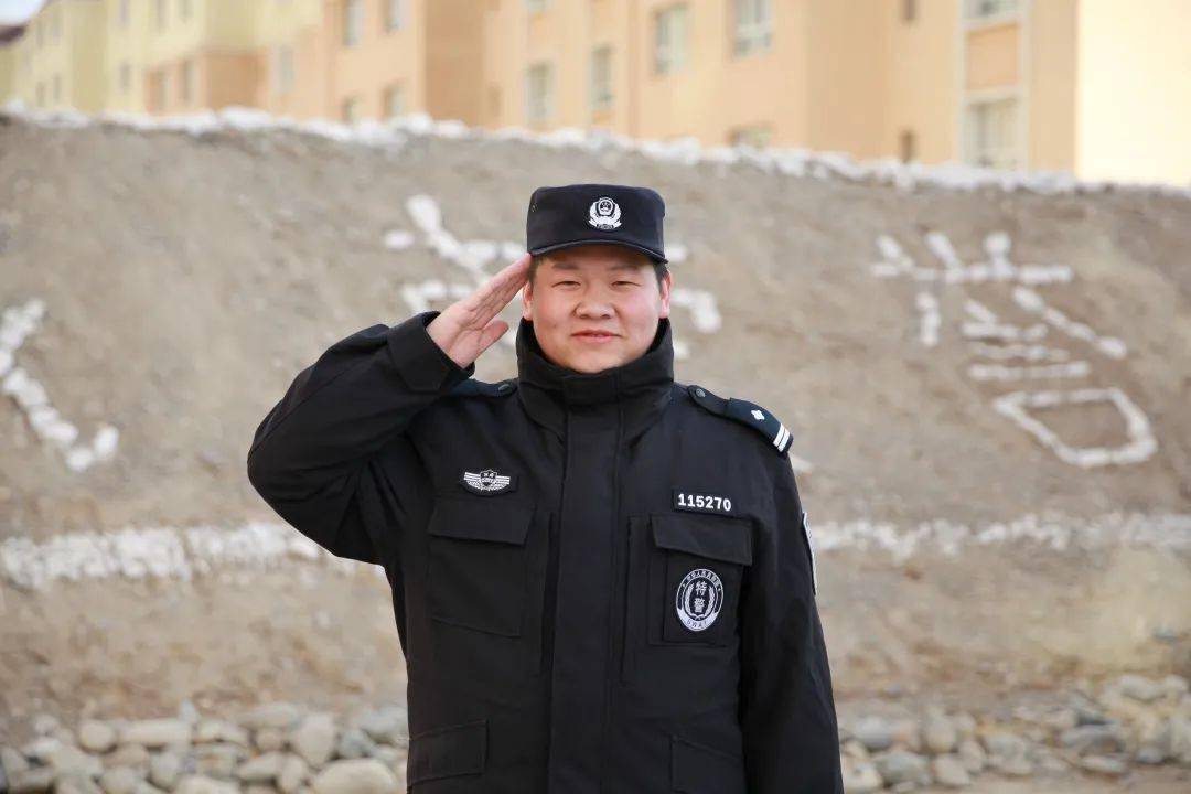 【宜阳公安】中国人民警察节——我的第一张警服照