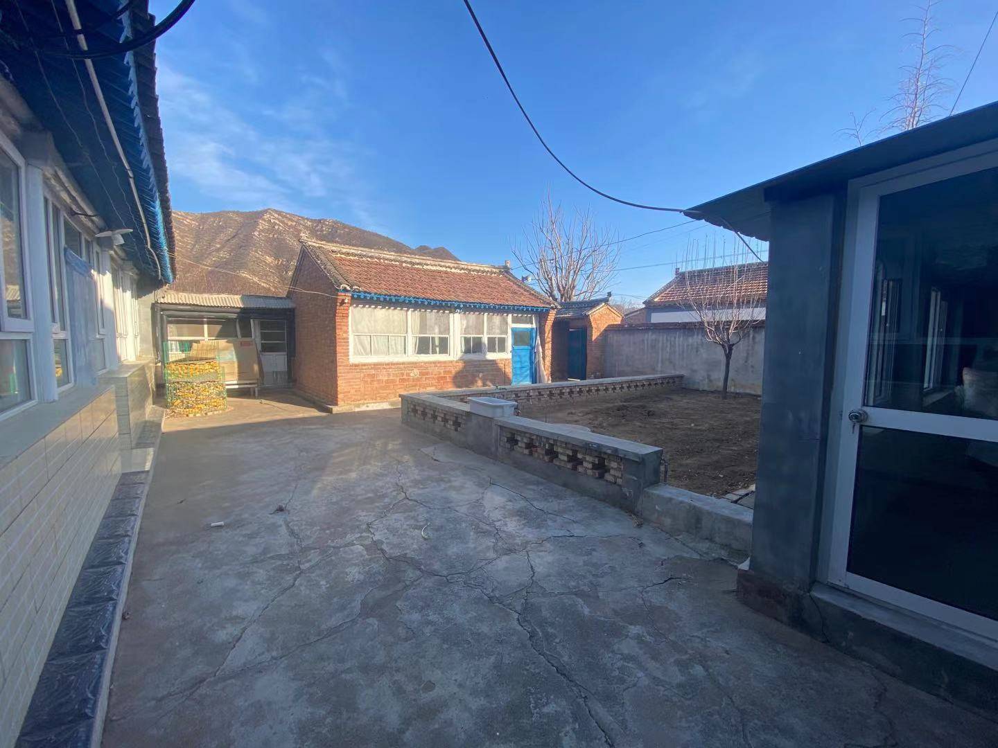 想在农村租个称心如意的院子,也是有窍门妙招的,如果在北方,冬天相对