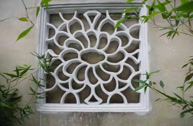 mang chuang盲窗沧浪亭(寿字纹) / 漏窗网师园(冰梅高洁) / 漏窗怡园