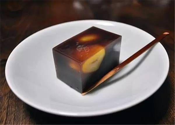 更多水羊羹凹造型赏——练切——这东西听名字就感觉刀法很重要啊