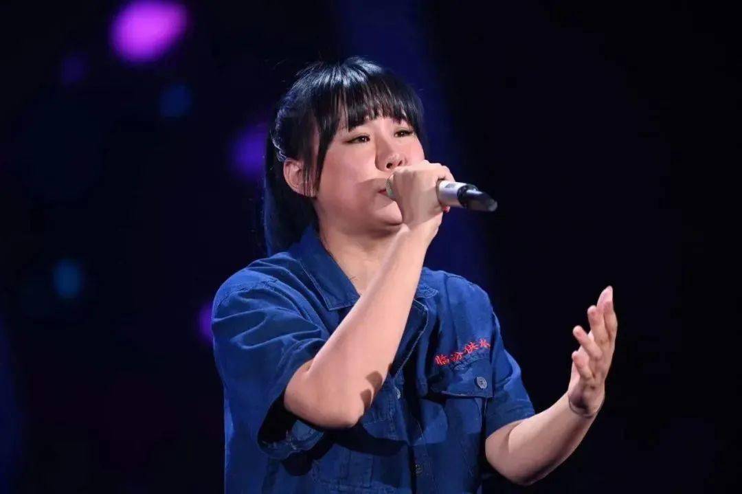 临汾姑娘黄绮雯夺得星光大道2020年度总冠军