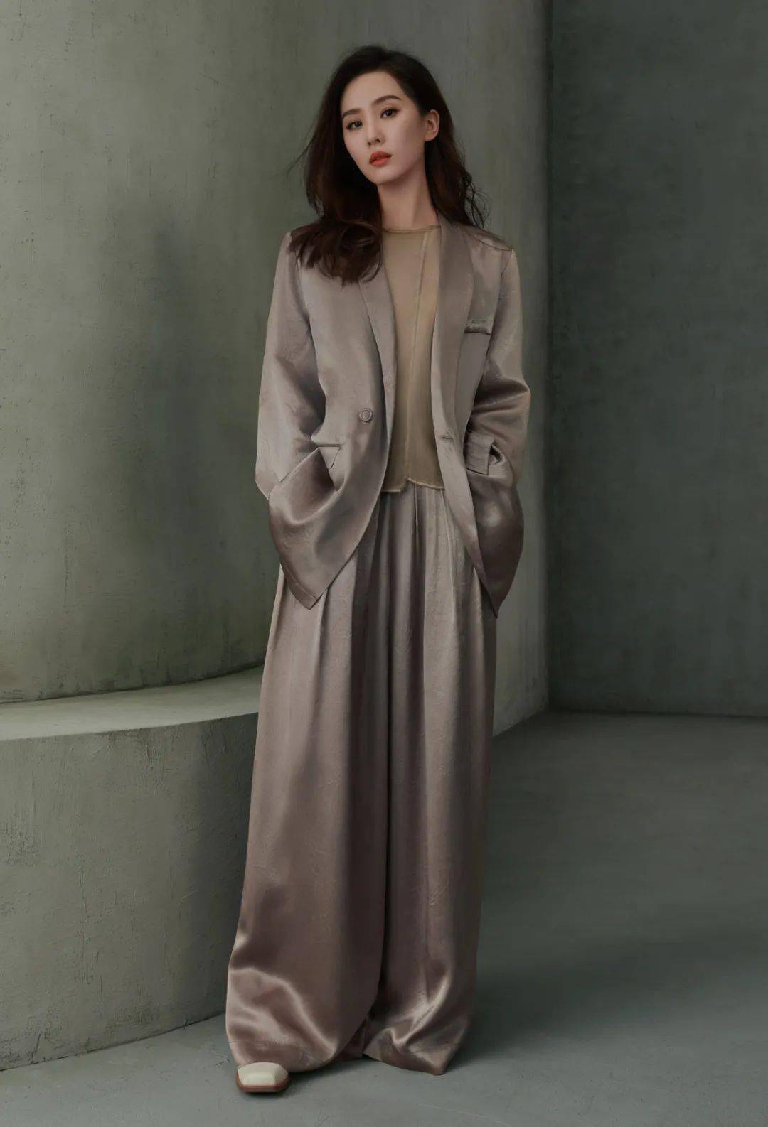 ein官宣刘诗诗文艺气质女神ein全新品牌形象代言人