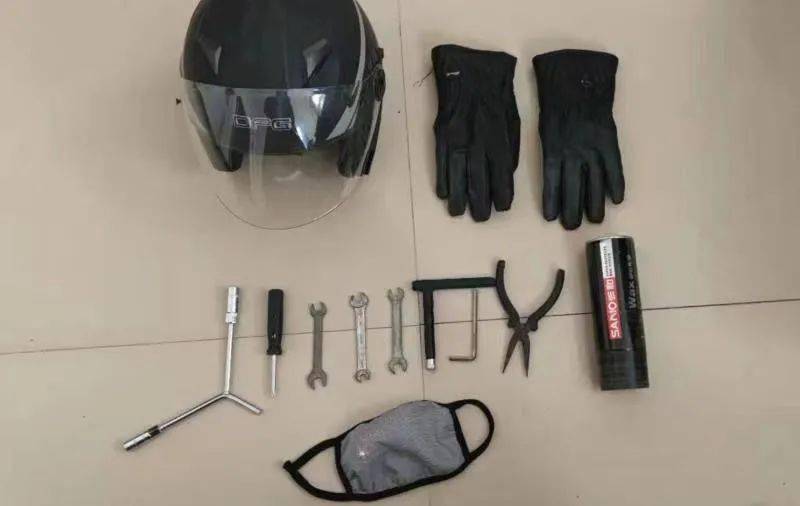 社会广角偷车蒙面大盗武穴落网另附摩托车防盗指南