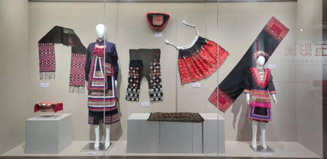 看展丨五彩斑斓广西民族博物馆藏瑶族服饰展