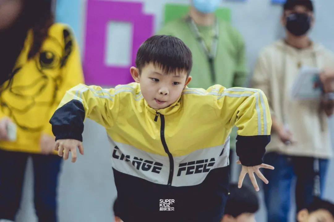 谢科函 张奕泽曹懿辰 李高宇轩