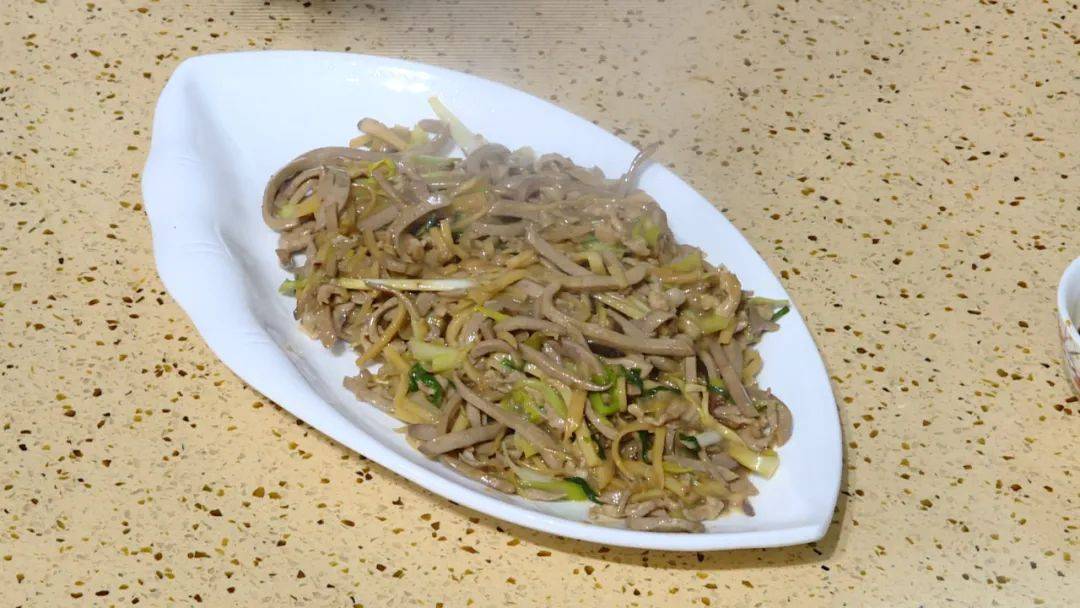 国潮新桂菜丨自制网油腰卷老南宁才知道的隐藏的美味