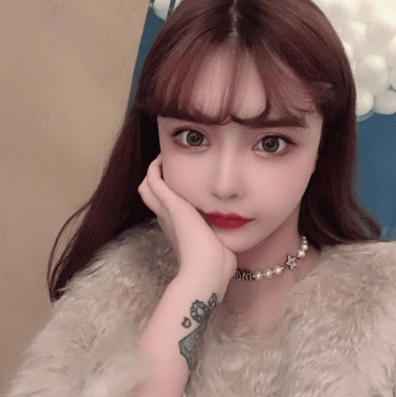 韩安冉吐槽兜儿打扮土自称歧视夜场酒吧女被前夫反怼不懂法律