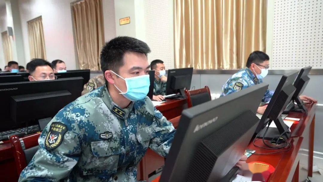 这里是中部战区联合作战指挥中心,一场实战背景下的联合作战