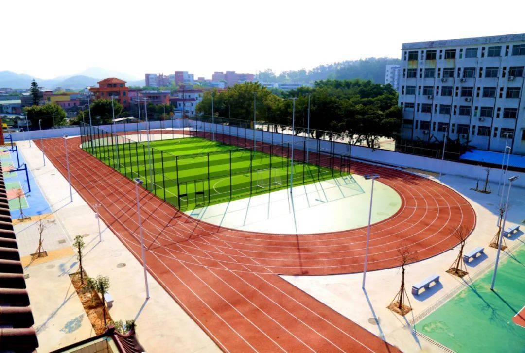 开平市区这所学校大变身,已落成启用!_迳头