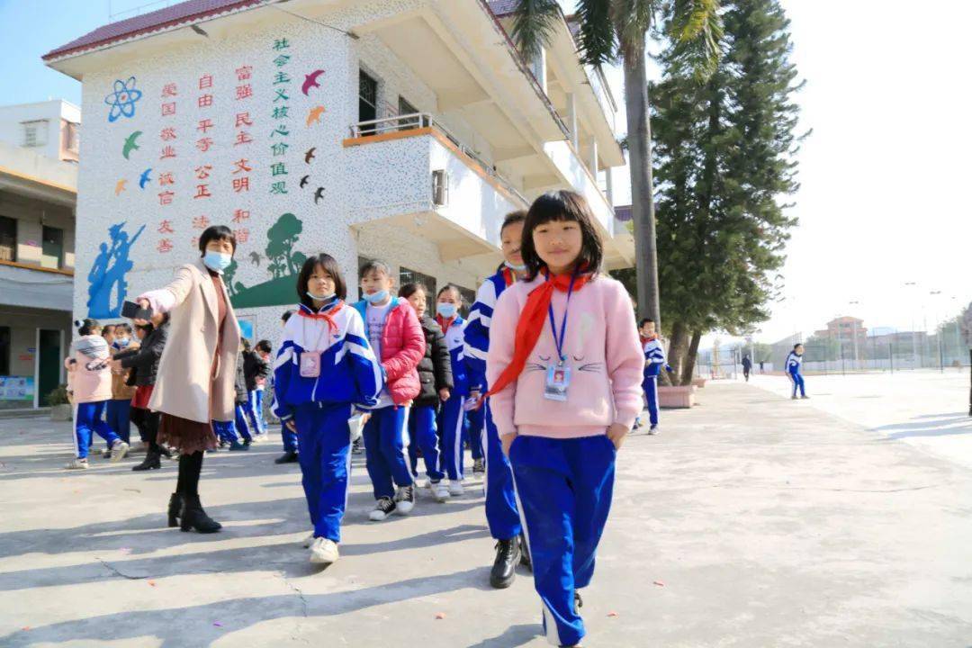 开平市区这所学校大变身已落成启用