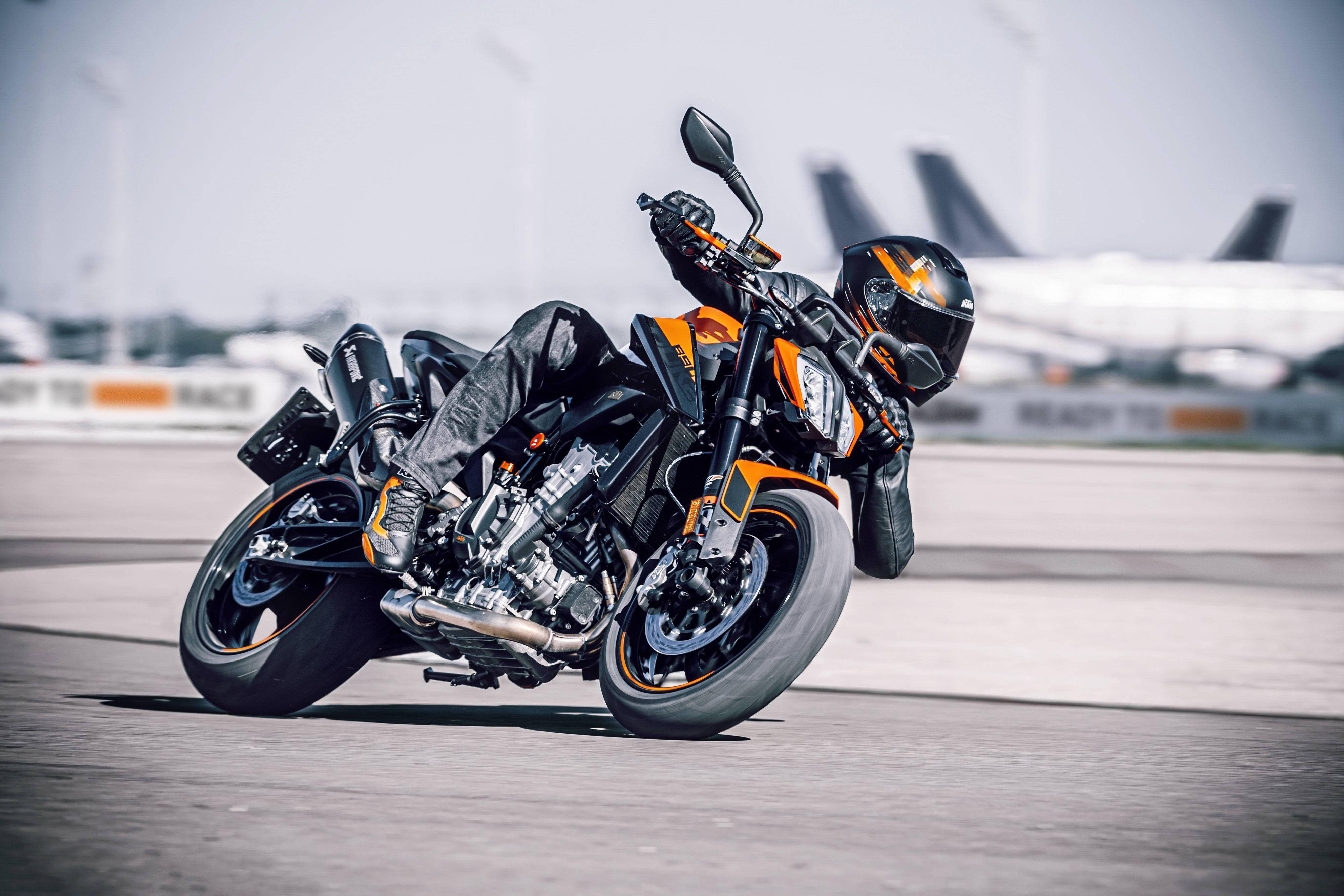ktm2021标准款duke890户外图集