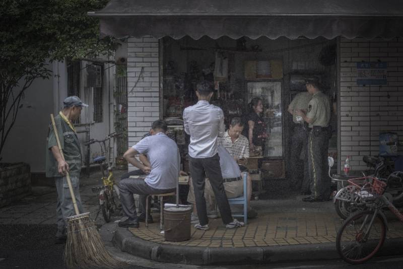 每个广州人的记忆里，都有一个关于士多店的故事