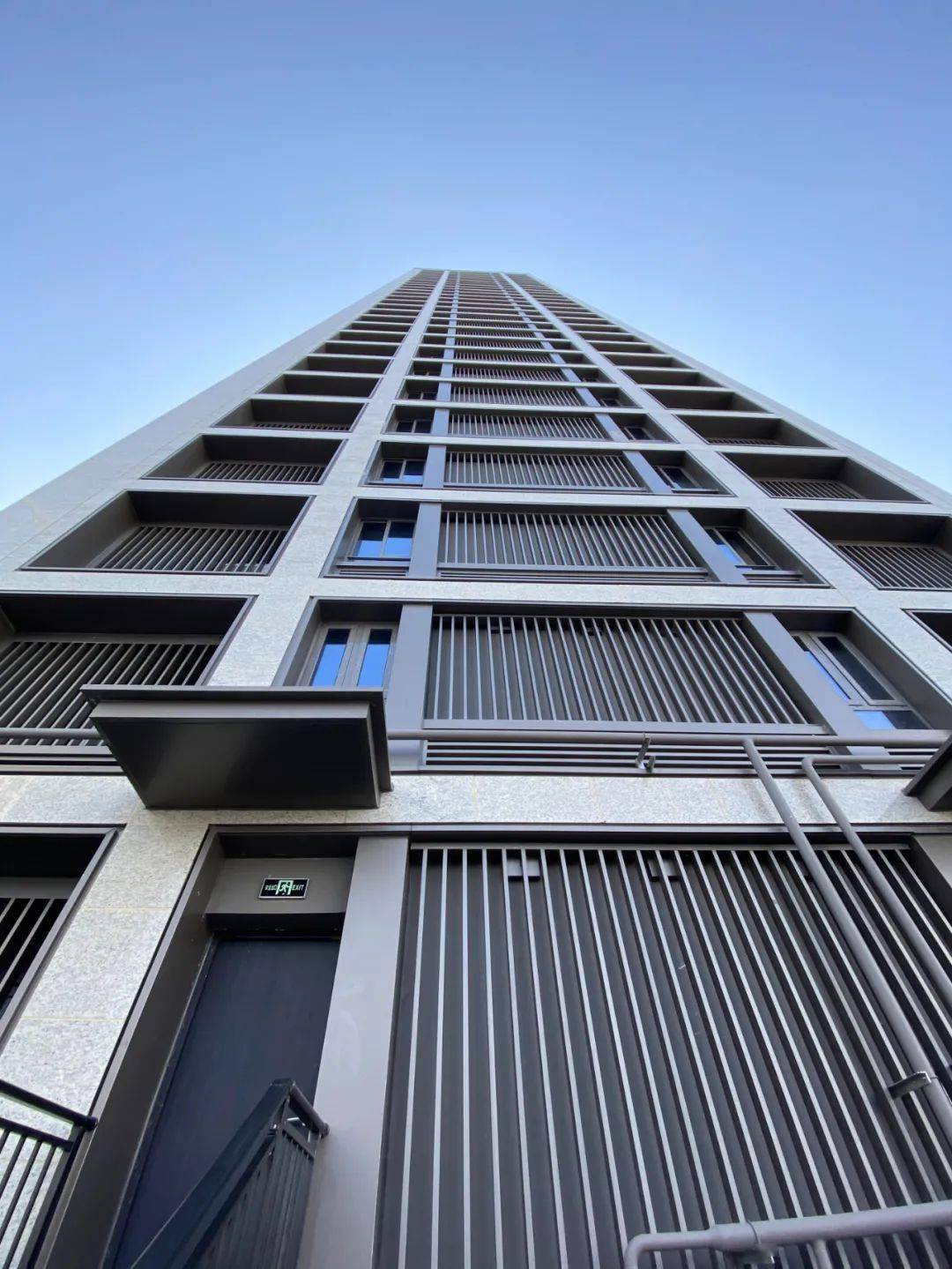 翡翠天地二期交付,万科"螺蛳壳里做豪宅"!