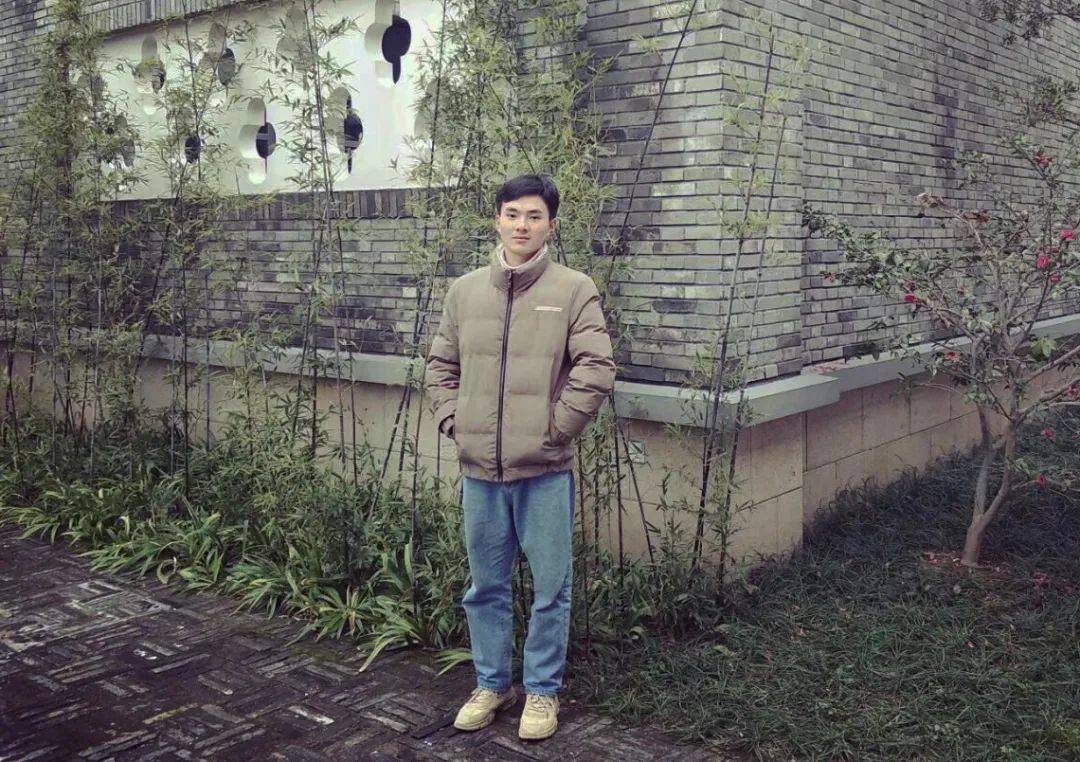 清华北大复旦柏杨林的骄傲出了600多个大学生