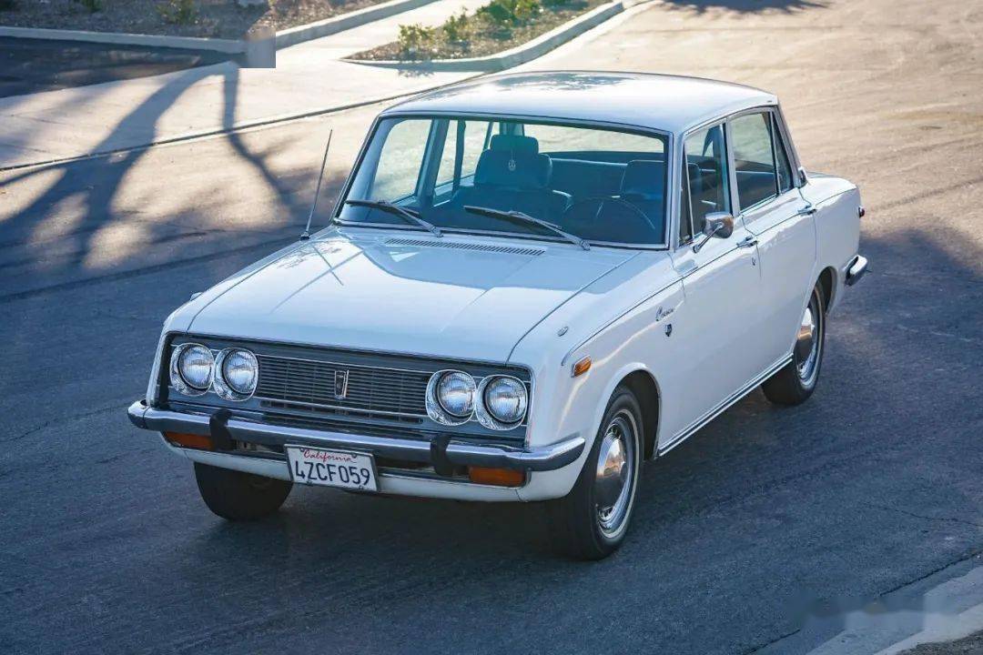 第一款被美国消费者认可的丰田轿车