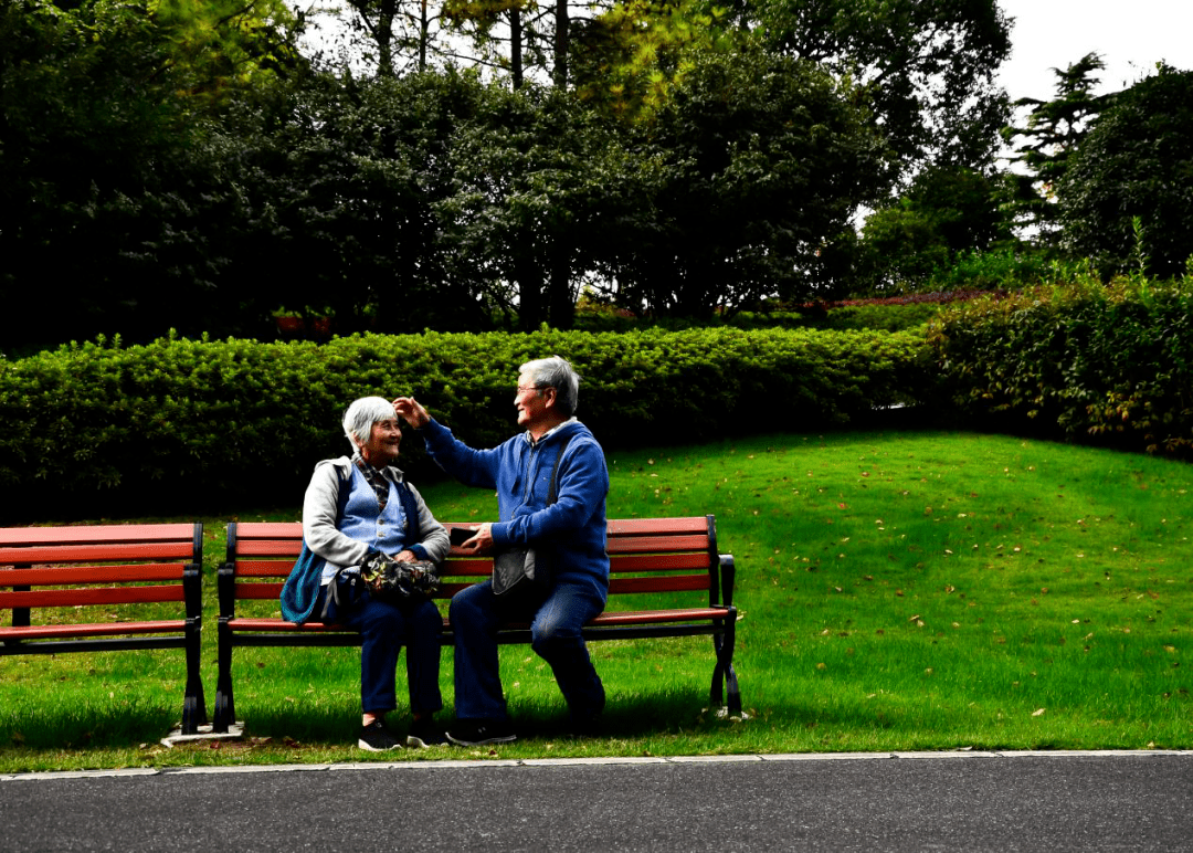 凛冬将去暖春可期摄影展看看他们眼中的幸福生活