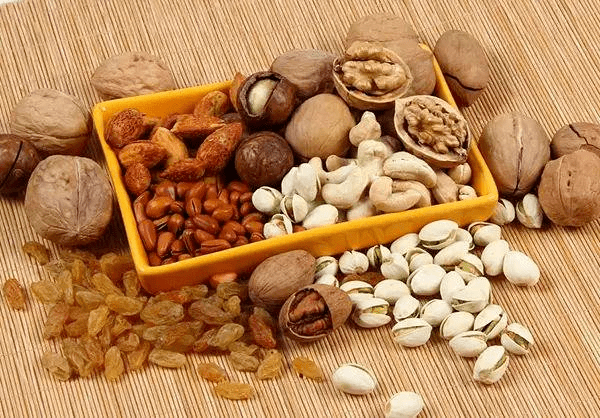 多批次坚果抽检超标被通报临近春节如何正确选购坚果炒货类食品