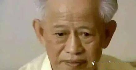 e8c50794250648e5a16322ef2cfec995.jpeg