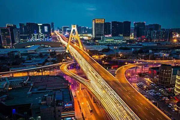 2020石家庄济南gdp_石家庄加油图片(2)