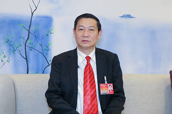 委员谈两会王明富委员企业要注重科技投入和科技创新