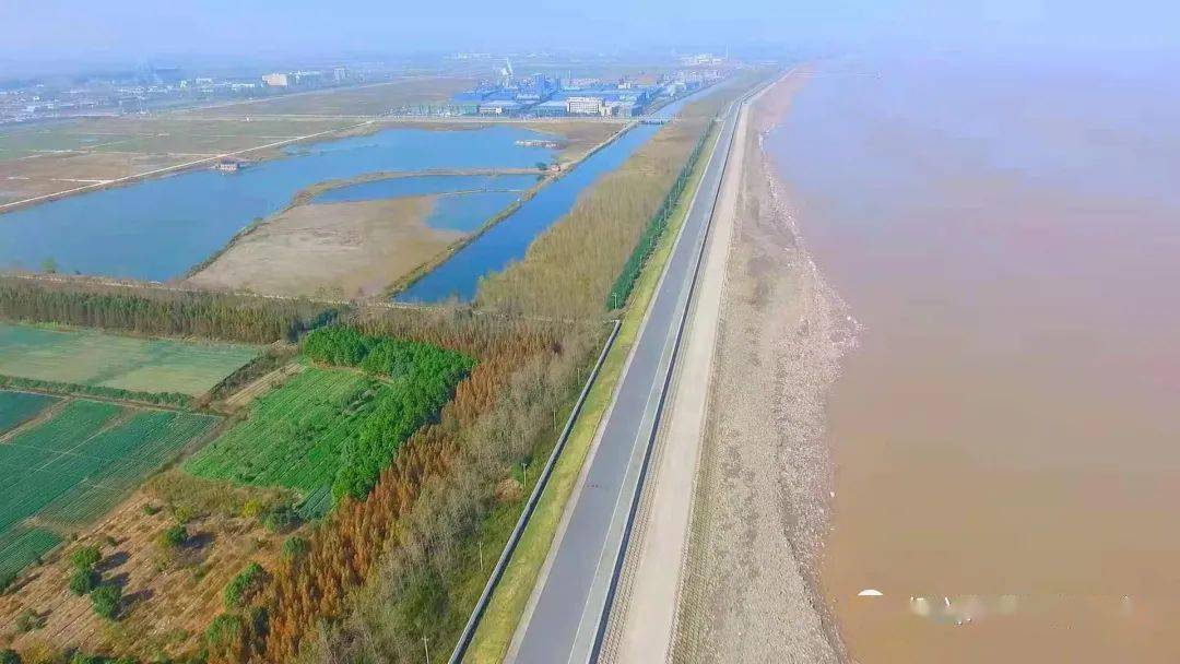 1万亩,省围垦局在2003年3月批复概算投资3.0527亿元.