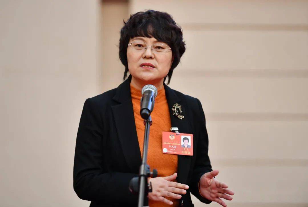 首场委员通道干货集纳份量很足