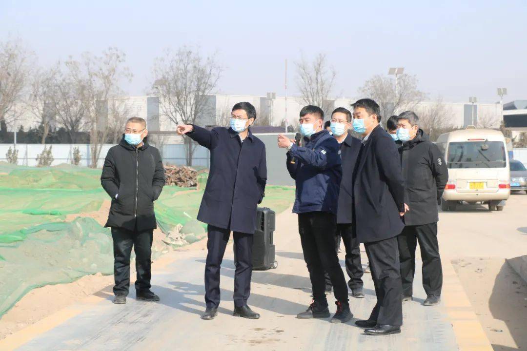 文水县召开在建重点项目现场推进会