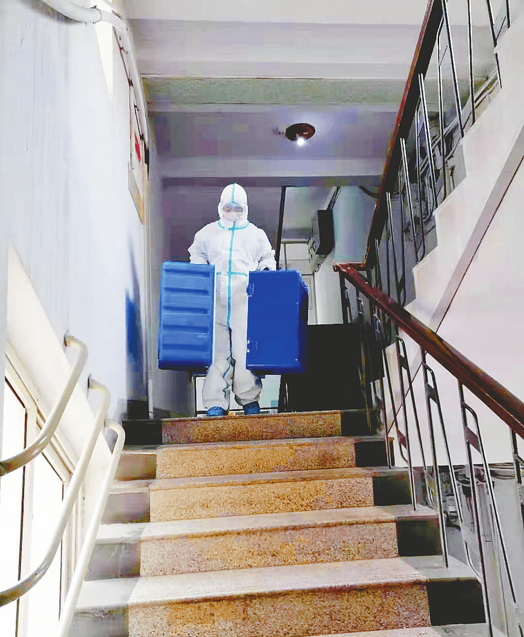 认识一下隔离场所中的南宫志愿者大白