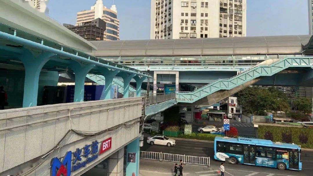 刚刚厦门brt火车站新南站厅启用一站换乘火车站地铁公交