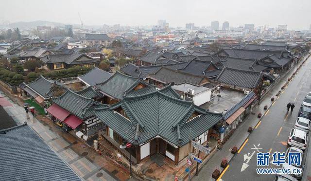 雨中俯瞰韩屋村