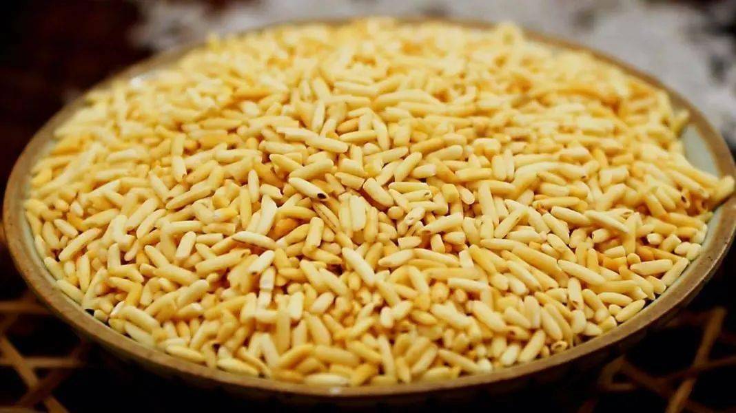 装炒米的坛子是固定的,这个坛子就叫"炒米坛子",不作别的用途.