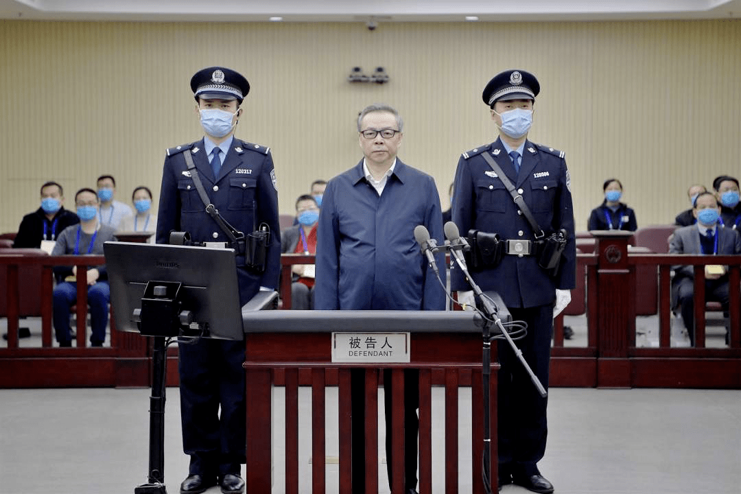 【992 | 严惩】赖小民被执行死刑