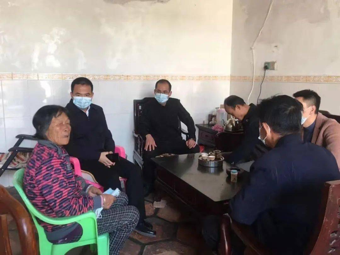 慰问惠来县农业农村局开展节前慰问群众活动