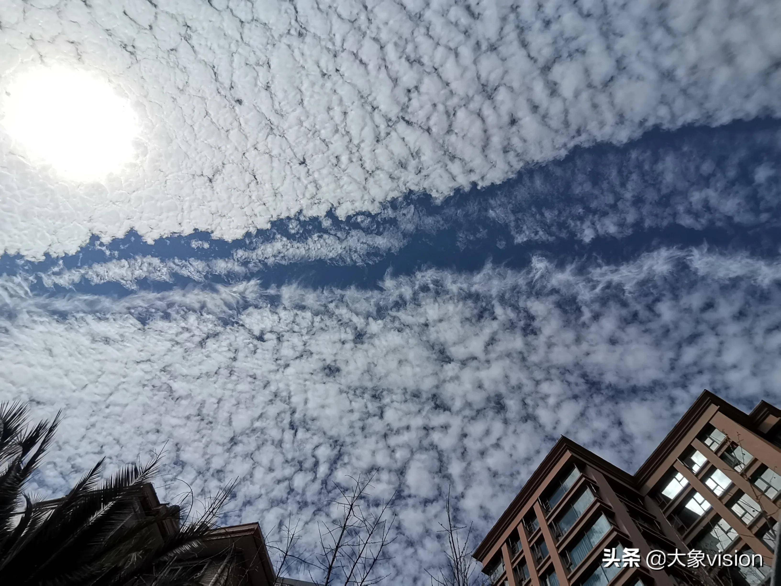 异常美丽的天空,随便翻开朋友圈,都在刷云.收藏举报