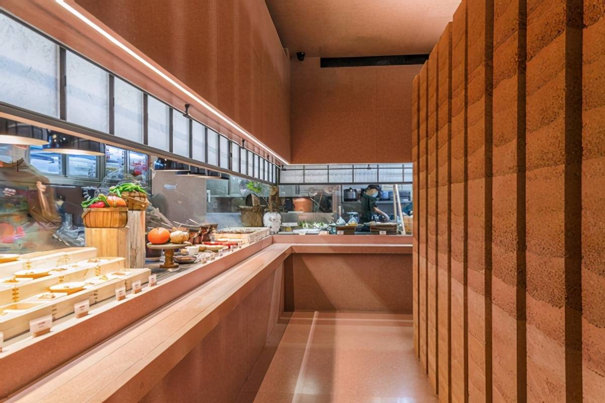 老乡鸡门店开到深圳杭州,千店计划并不遥远,人气爆棚彰显实力