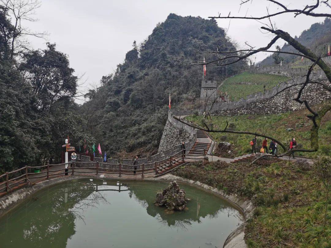 今天沙湾美女峰国家森林公园试营业更有优惠活动等你来