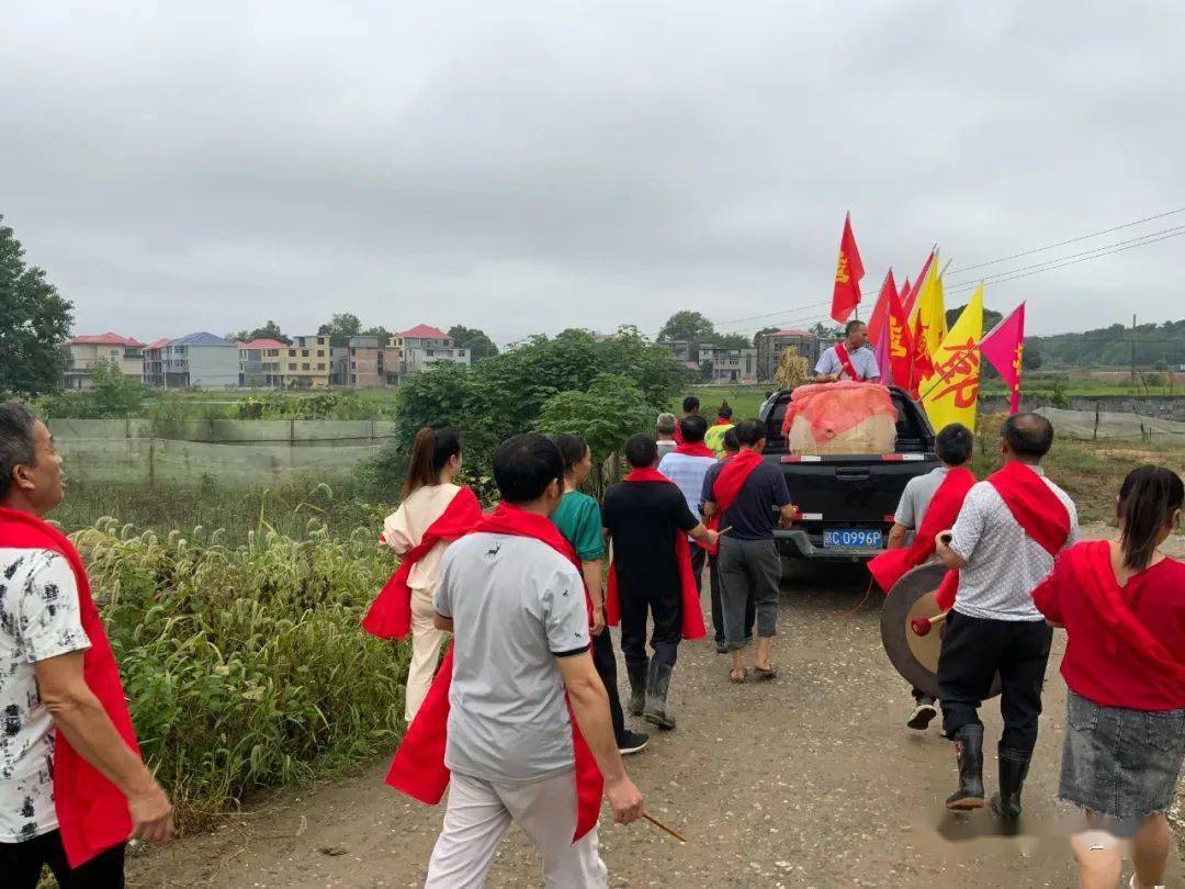 巍巍邓氏宗祠,拔地而起!