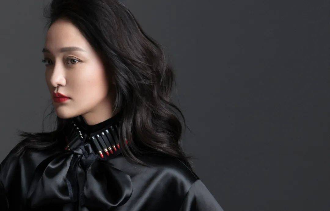 《春光》不是黄莺莺,《逝去的爱》不是欧阳菲菲,《夜来香》不是李香兰