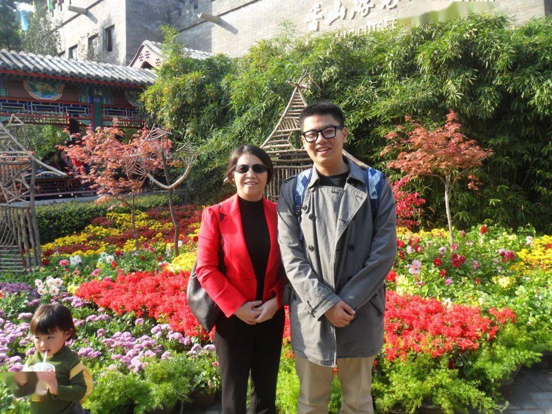 课题结题报告会(中山大学博导,黄巍教授,广东外语外贸大学肖建芳教授