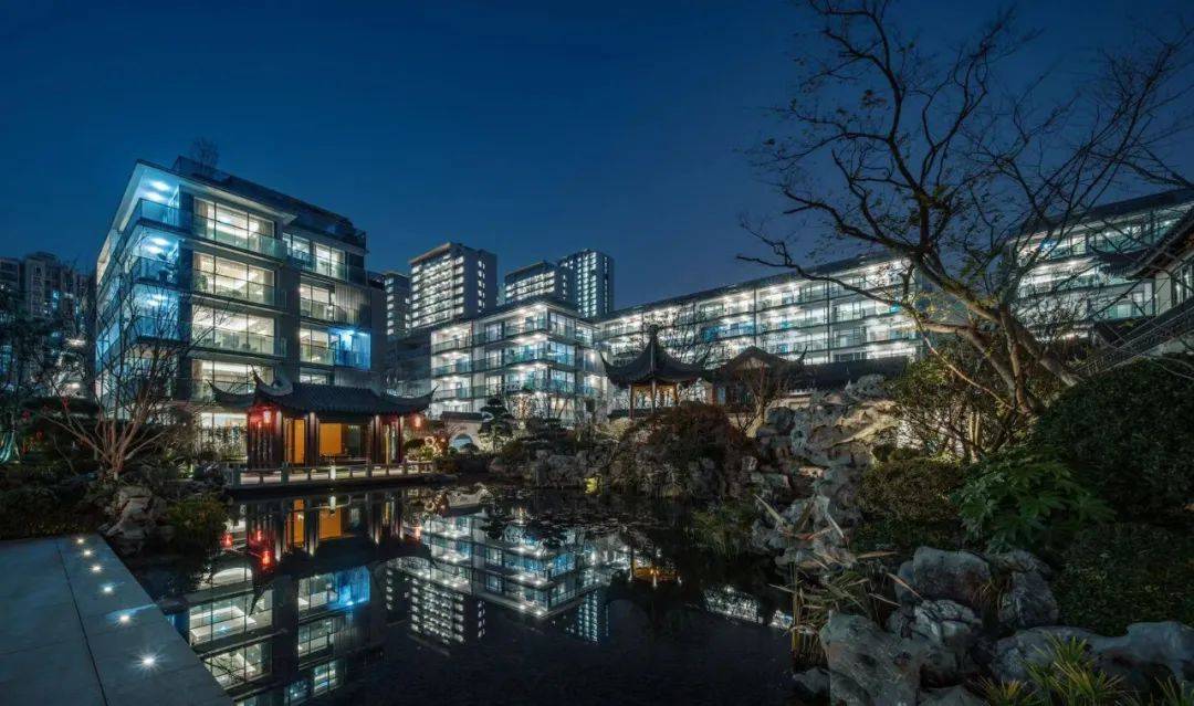 绿城成都的第四年:交付的凤起朝鸣,全新的城西布局_金沙