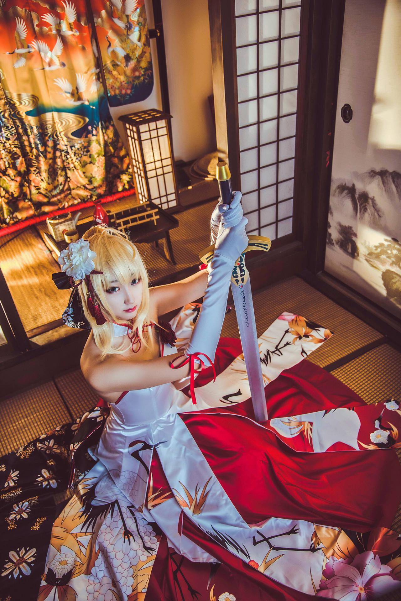 saber仙鹤礼服cosplay