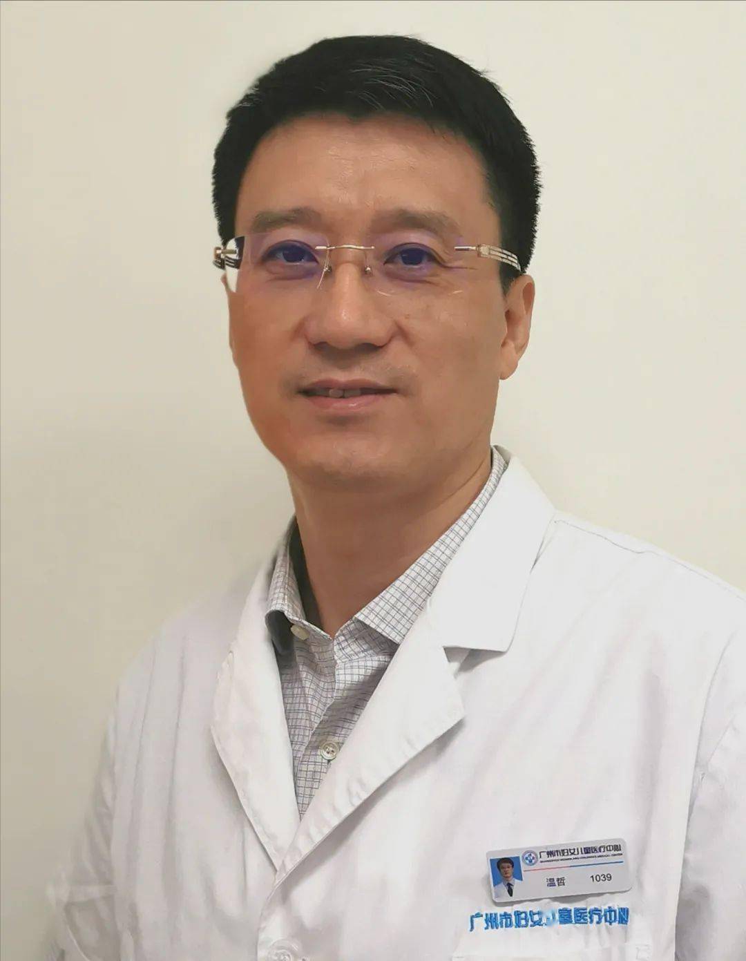 6岁男孩患恶性肝肿瘤小熊医生挑战这个方法成功除瘤