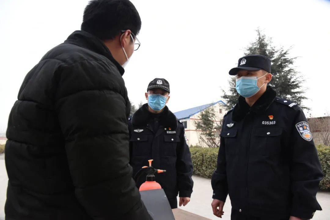 威县公安:坚守威县"北大门" 筑牢防疫坚实堡垒