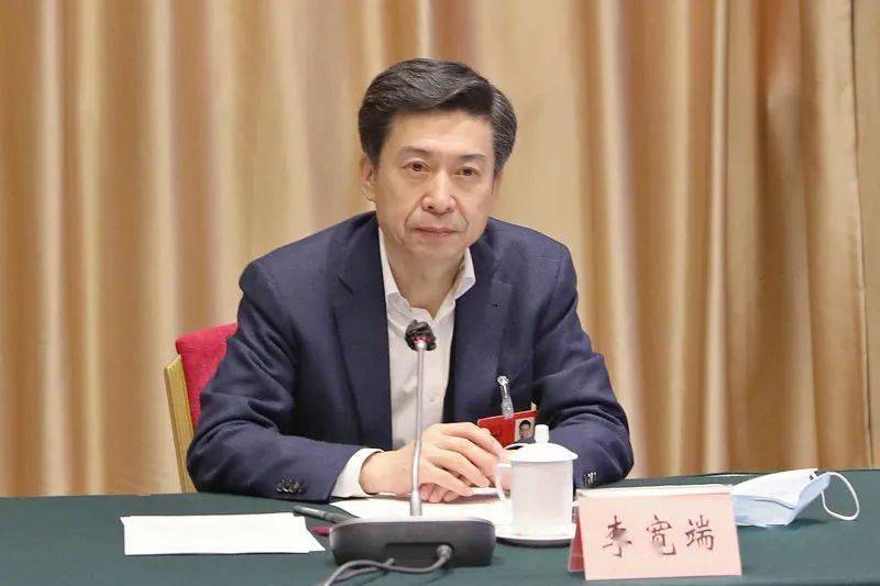 市委书记李宽端,市委副书记,市长陈必昌,市人大常委会主任郑建军,省